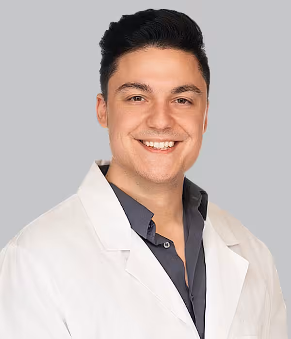 Dr yigit gol photo
